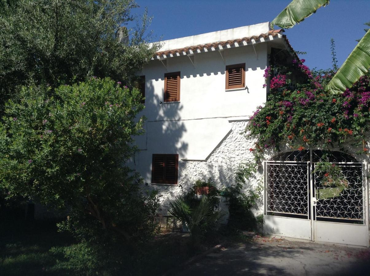 Deliziosa Villa 150 Metri Dal Mare Quartu Sant'Elena Ngoại thất bức ảnh